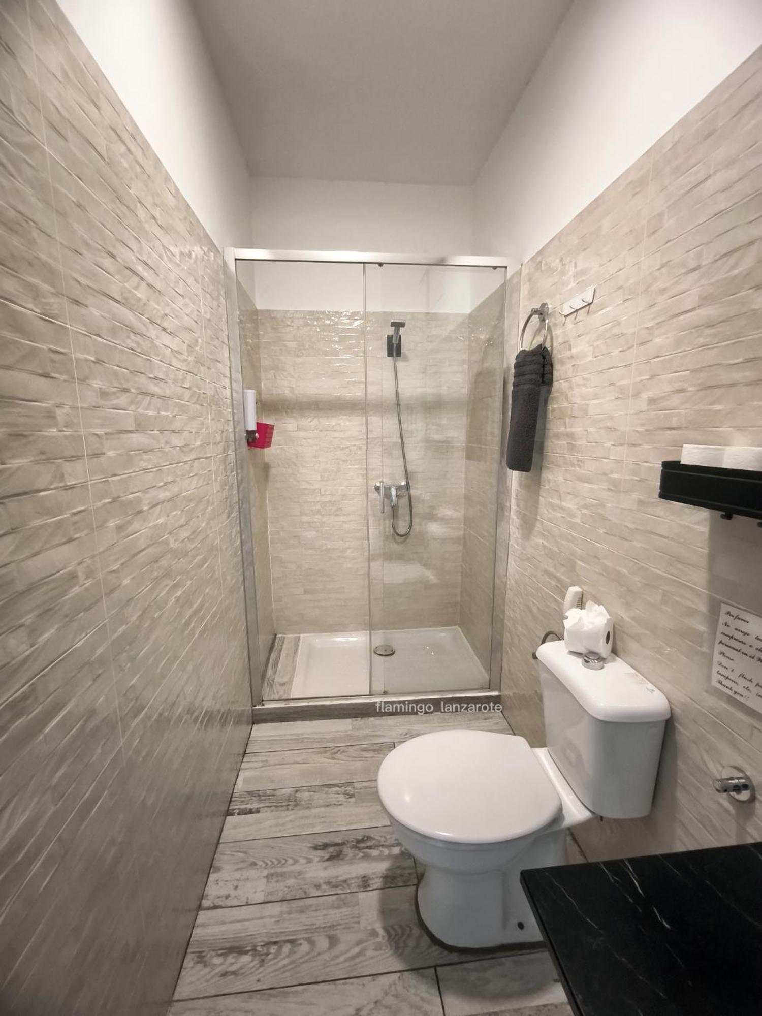 Habitacion Flamingo, Entrada Privada Y Bano Privado En Suite By Flamingo House, No Fumadores Arrecife  Exterior photo