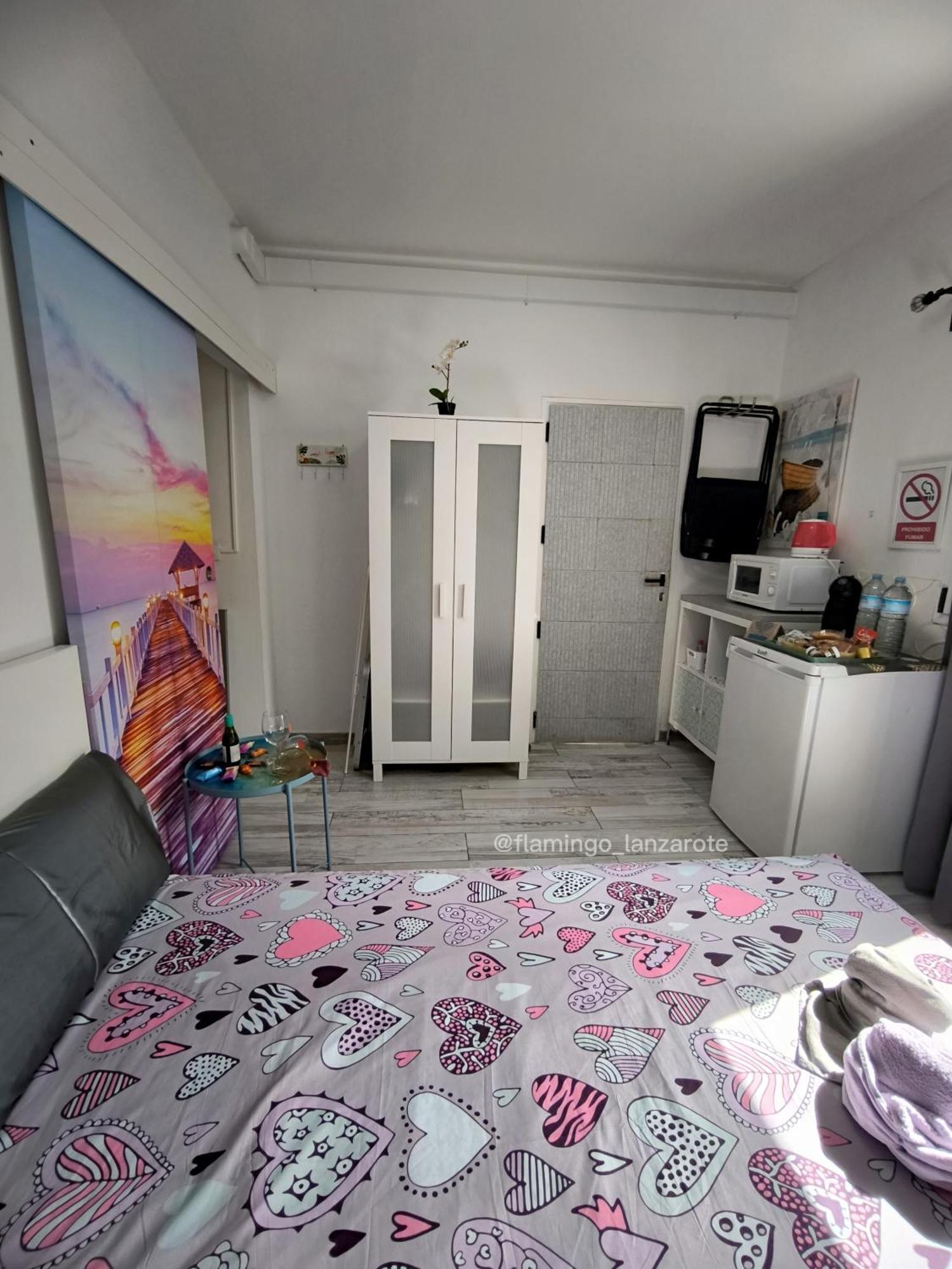 Habitacion Flamingo, Entrada Privada Y Bano Privado En Suite By Flamingo House, No Fumadores Arrecife  Exterior photo