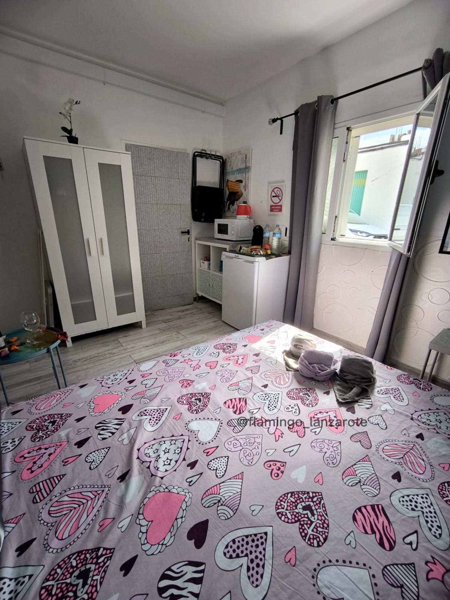 Habitacion Flamingo, Entrada Privada Y Bano Privado En Suite By Flamingo House, No Fumadores Arrecife  Exterior photo